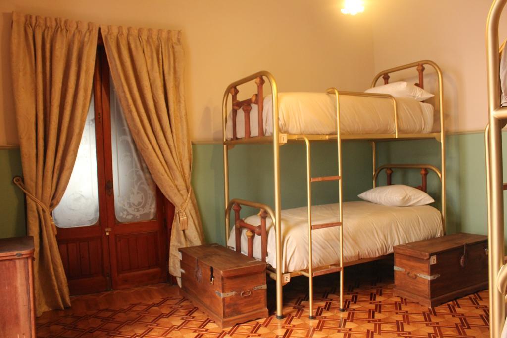 Leonora Hostal Puebla Buitenkant foto