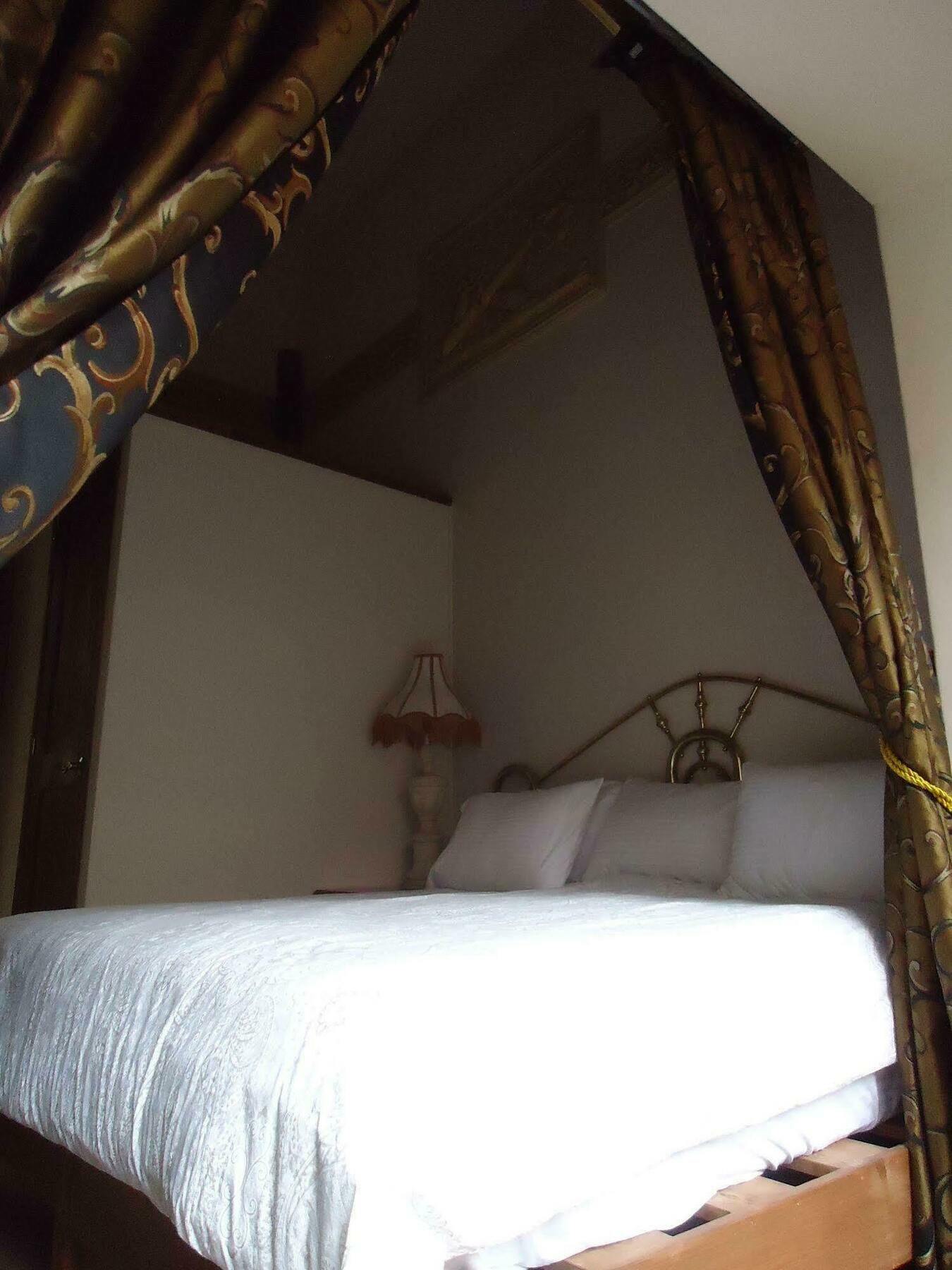 Leonora Hostal Puebla Buitenkant foto
