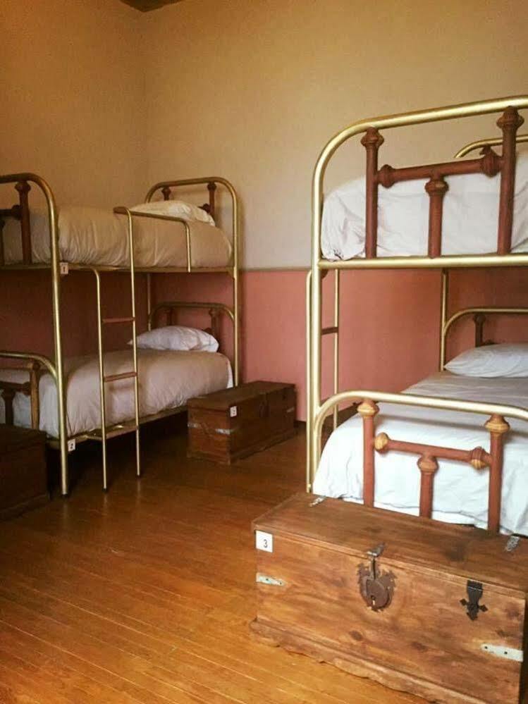 Leonora Hostal Puebla Buitenkant foto