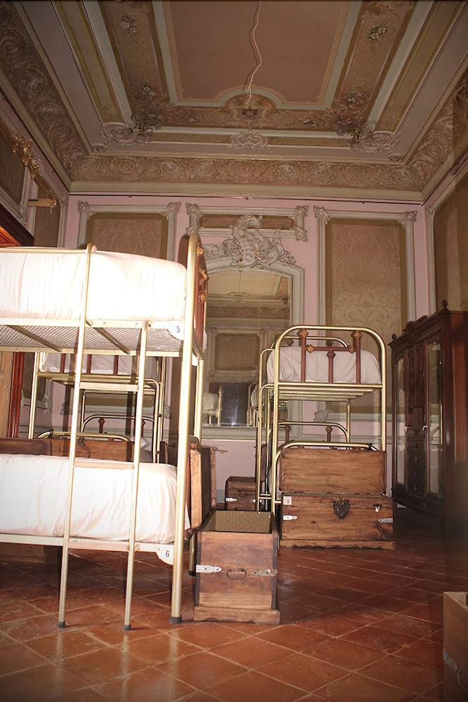 Leonora Hostal Puebla Buitenkant foto